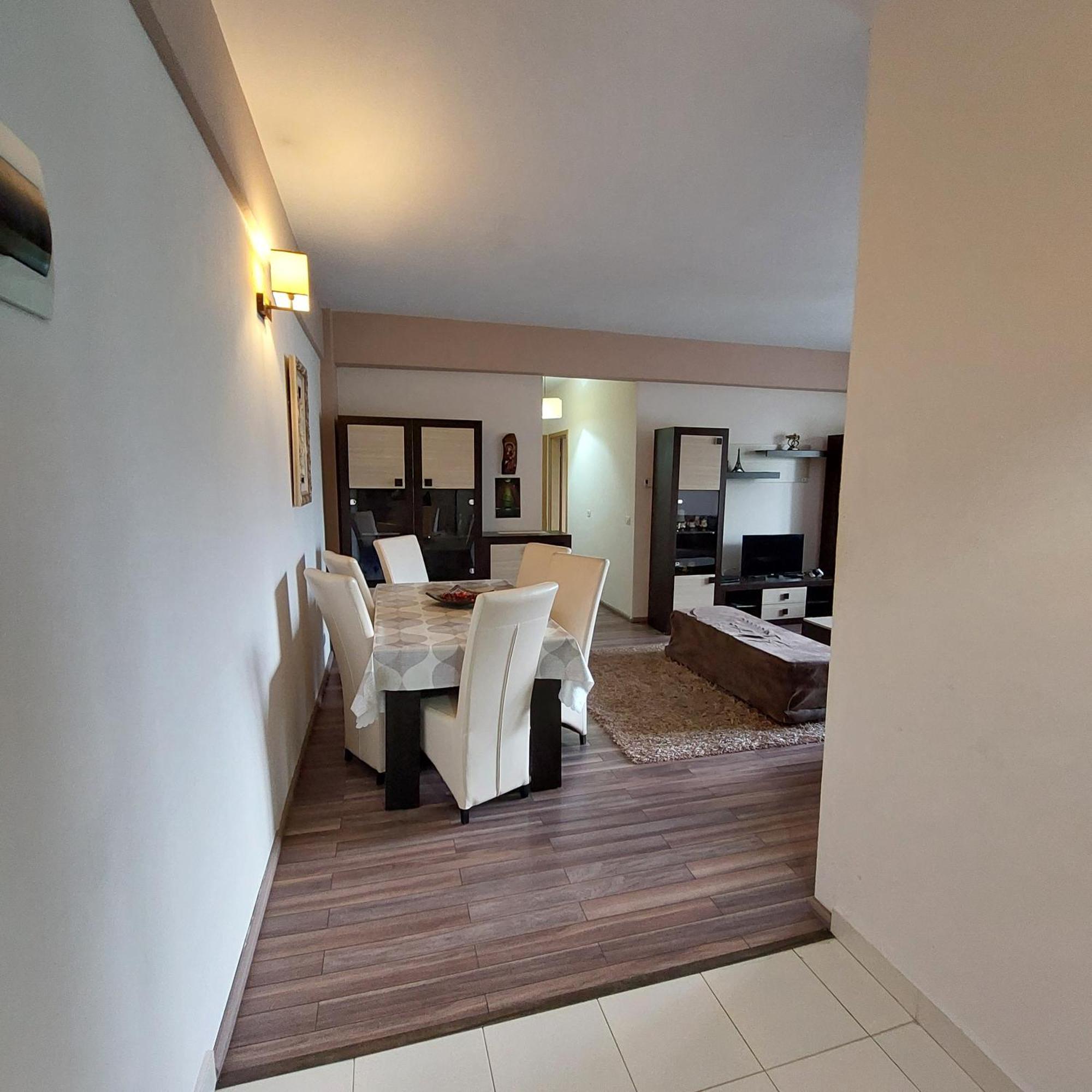 Apartament Very Big Bistriţa Εξωτερικό φωτογραφία